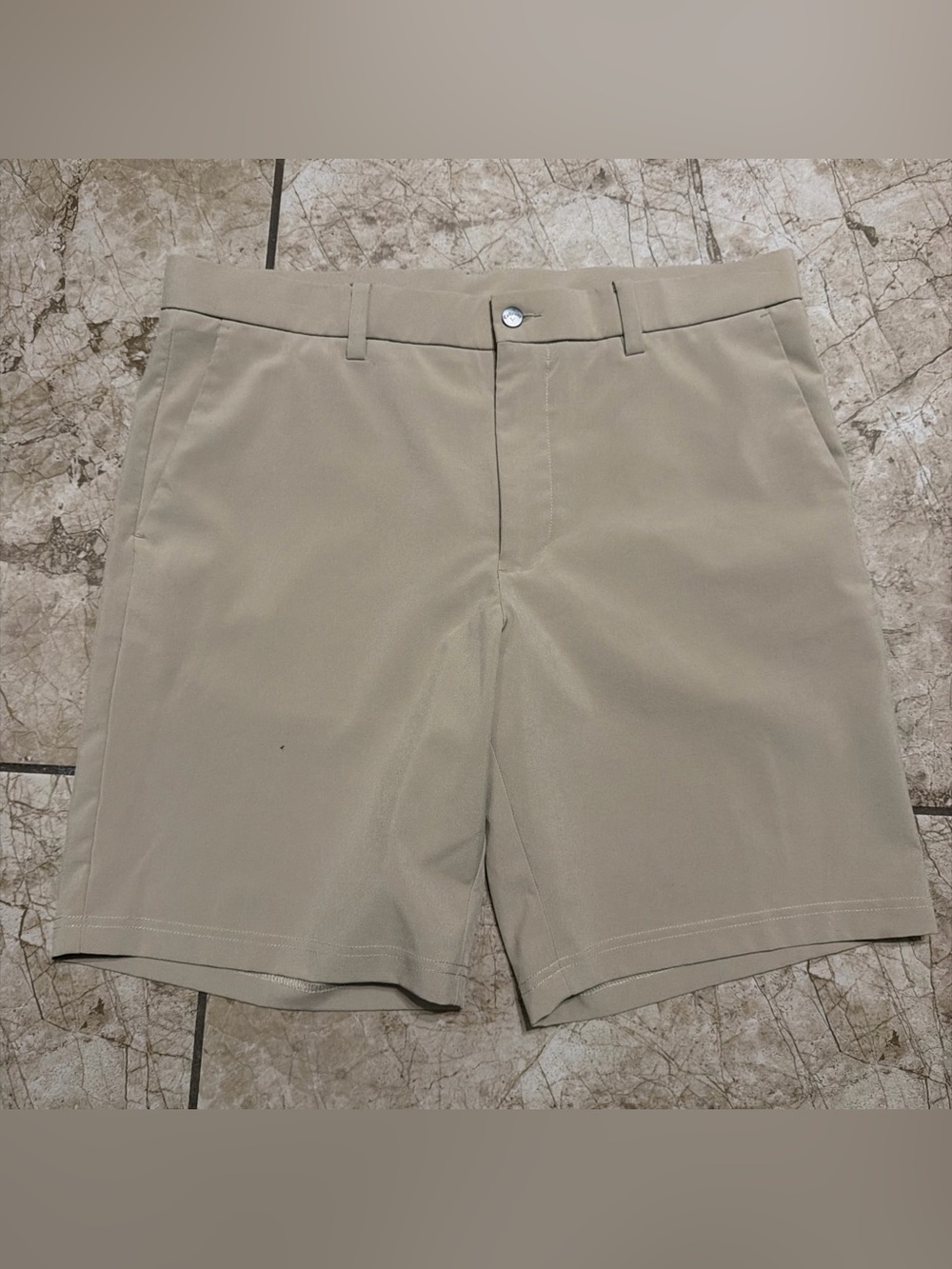 Callaway Men's Khaki Performance Flat-Front Shorts 34